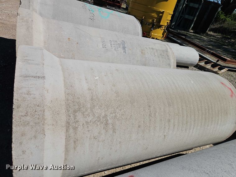image for item FN5608 Concrete pipe