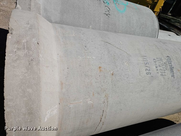 image for item FN5608 Concrete pipe