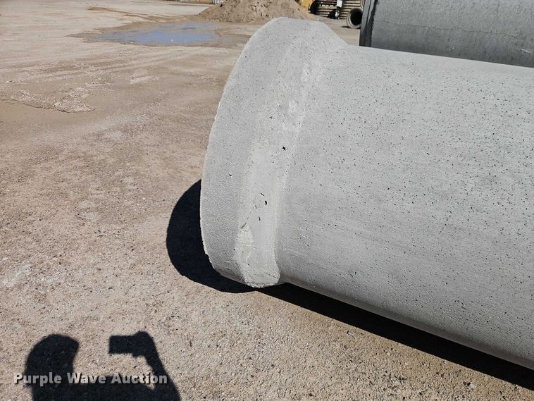 image for item FN5608 Concrete pipe