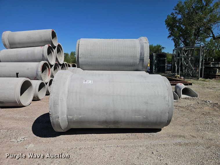 image for item FN5609 Concrete pipe