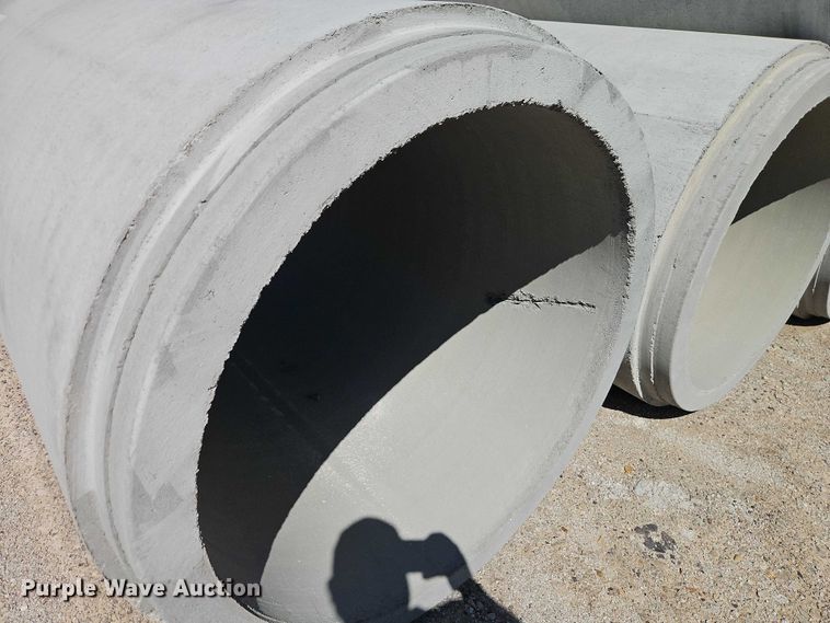 image for item FN5609 Concrete pipe