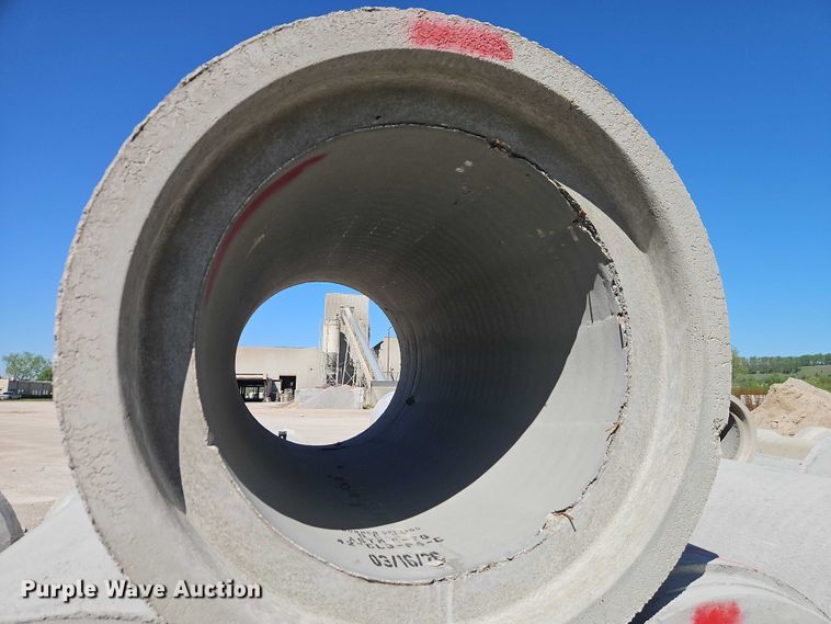 image for item FN5609 Concrete pipe