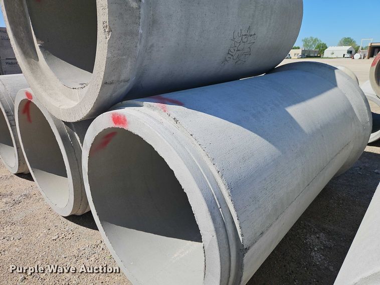 image for item FN5609 Concrete pipe