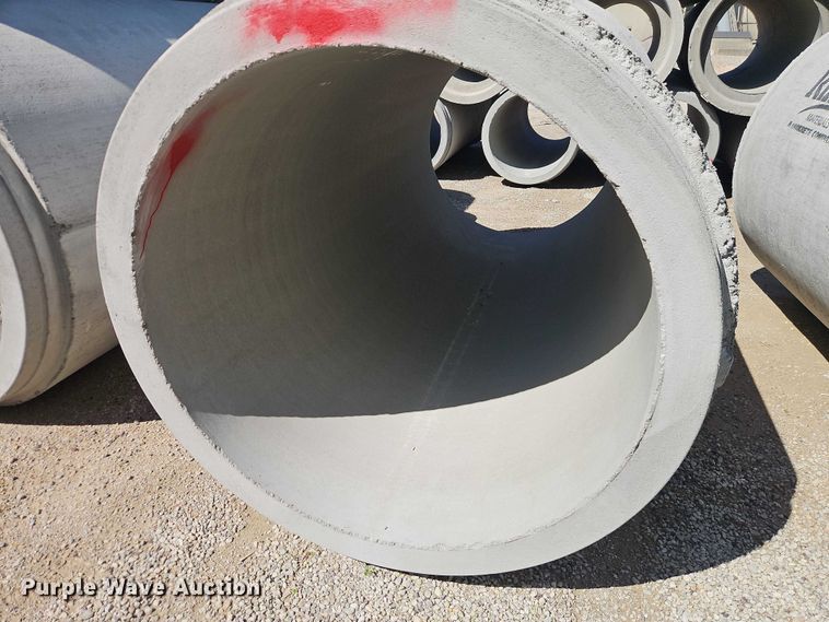 image for item FN5609 Concrete pipe