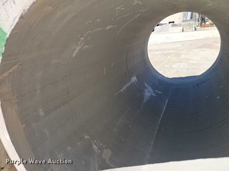 image for item FN5609 Concrete pipe