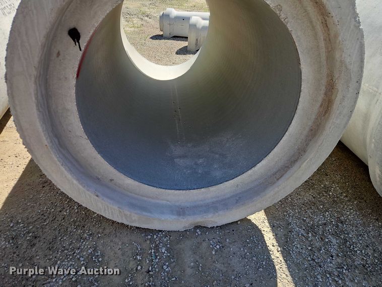 image for item FN5609 Concrete pipe