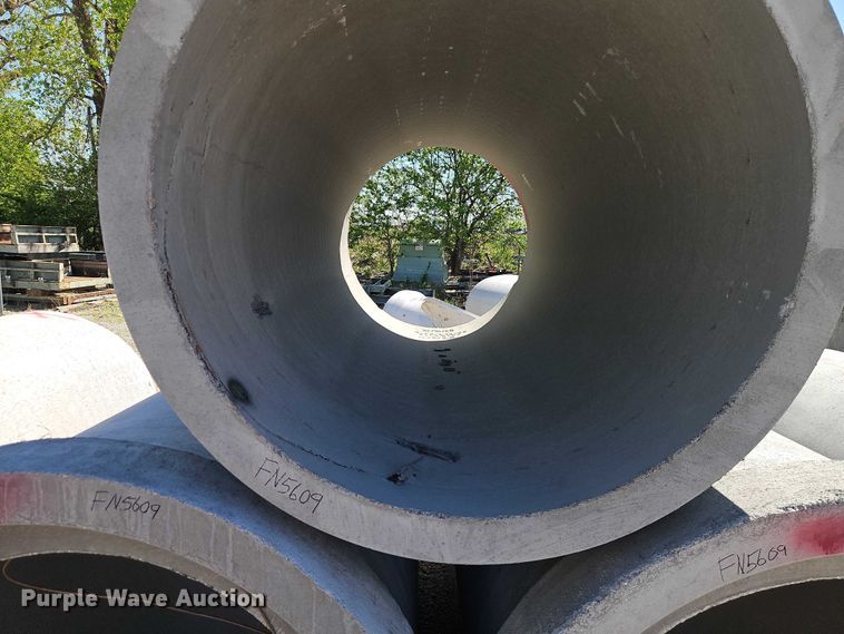 image for item FN5609 Concrete pipe