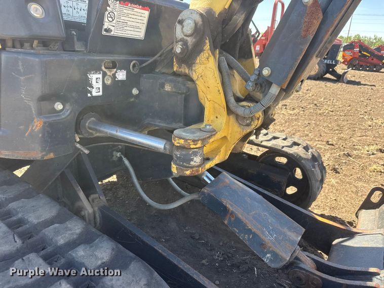 image for item MX9109 Yanmar VIO25-6A mini excavator