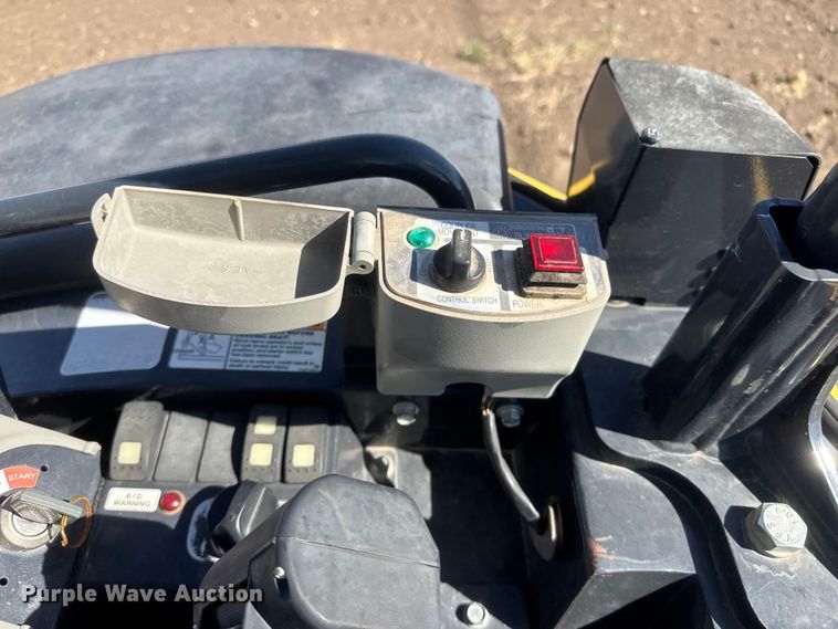 image for item MX9109 Yanmar VIO25-6A mini excavator