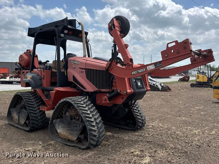 image for item MX9110 2014 Ditch Witch RT120 Quad vibratory cable plow