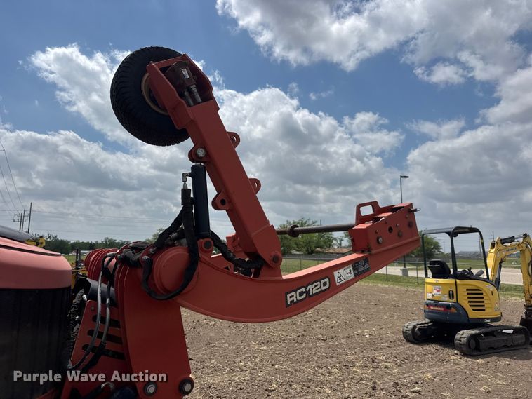 image for item MX9110 2014 Ditch Witch RT120 Quad vibratory cable plow