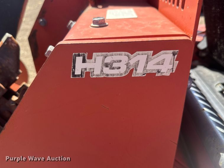 image for item MX9111 2008 Ditch Witch RT40 trencher