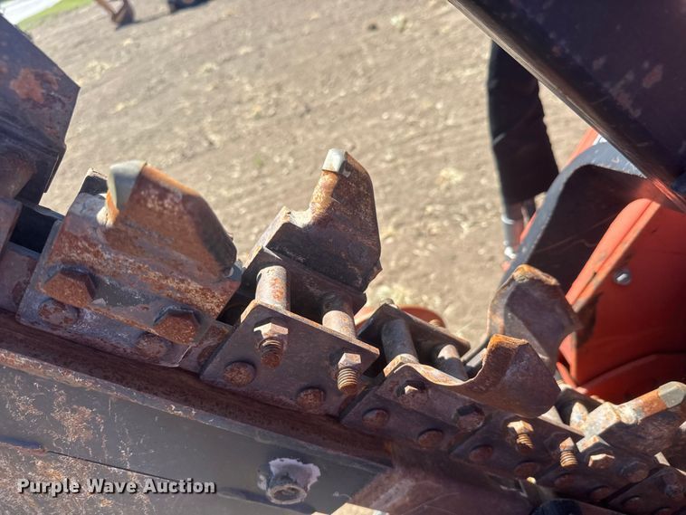 image for item MX9111 2008 Ditch Witch RT40 trencher