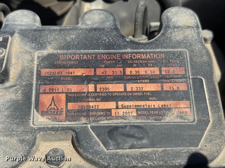 image for item MX9111 2008 Ditch Witch RT40 trencher
