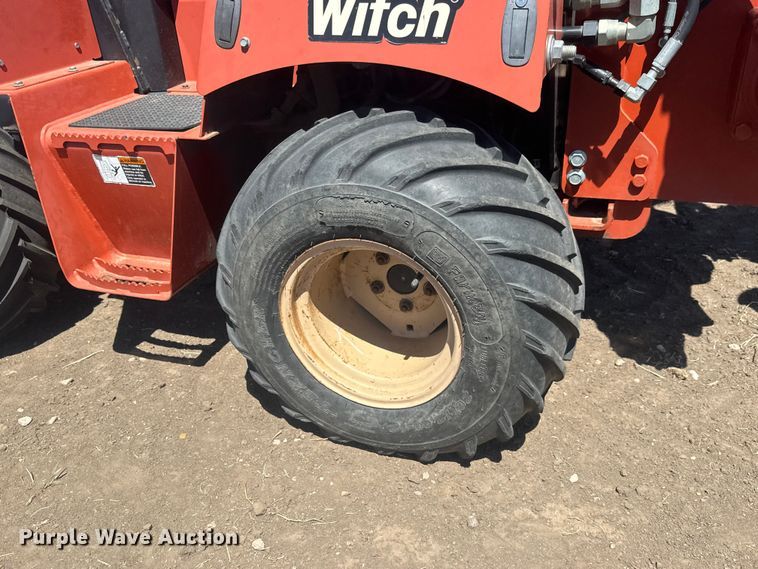 image for item MX9111 2008 Ditch Witch RT40 trencher