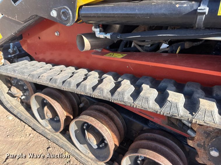 image for item MX9112 2021 Ditch Witch SK1050 compact utility loader