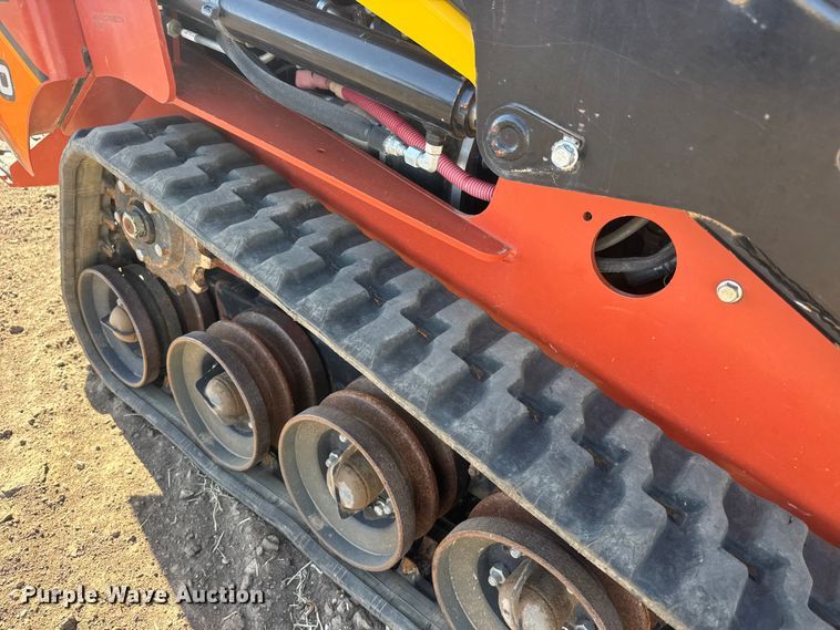 image for item MX9112 2021 Ditch Witch SK1050 compact utility loader