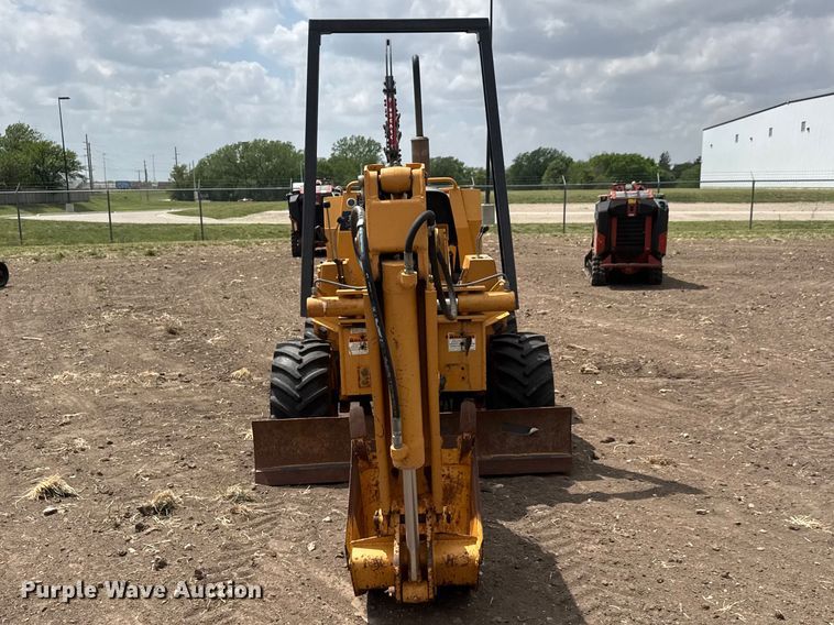 image for item MX9115 1999 Case 360 trencher