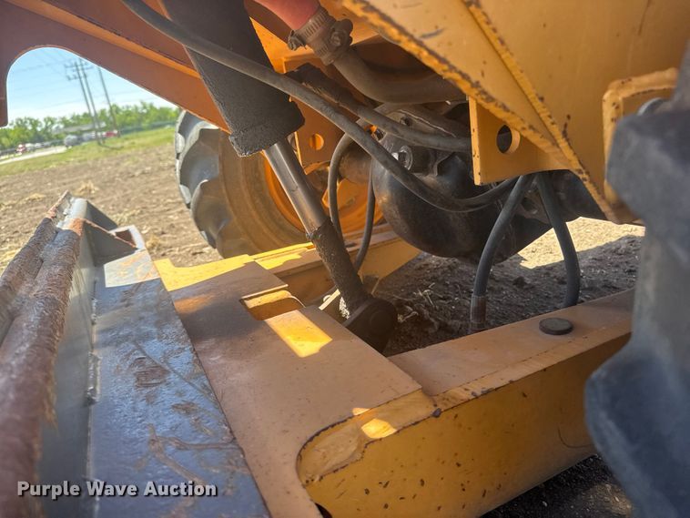 image for item MX9115 1999 Case 360 trencher