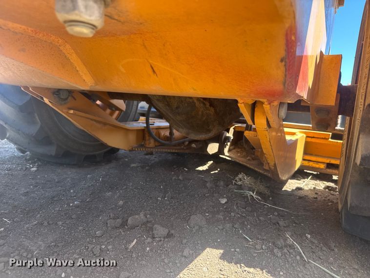 image for item MX9115 1999 Case 360 trencher