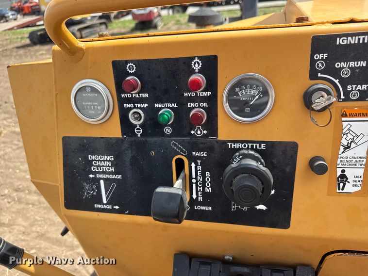image for item MX9115 1999 Case 360 trencher