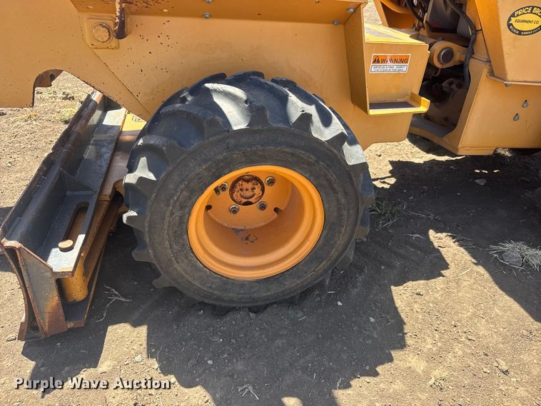 image for item MX9115 1999 Case 360 trencher