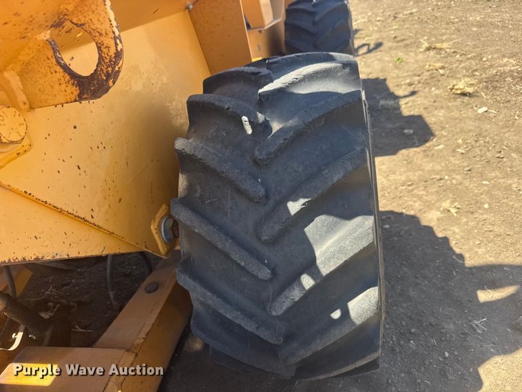 image for item MX9115 1999 Case 360 trencher