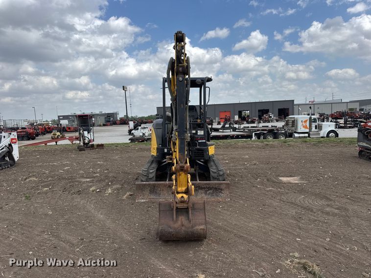 image for item MX9116 Yanmar VIO35-6A mini excavator