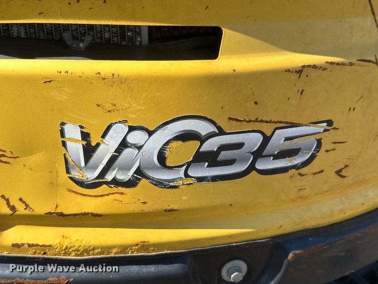 image for item MX9116 Yanmar VIO35-6A mini excavator