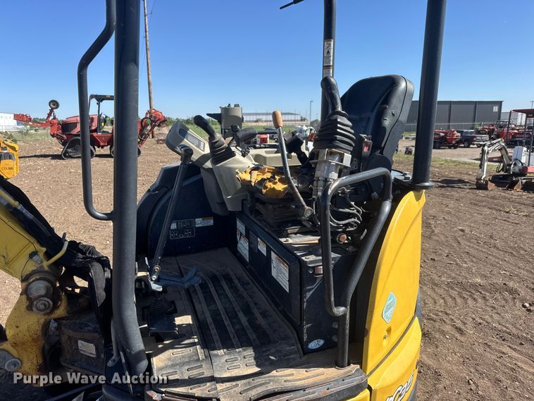 image for item MX9116 Yanmar VIO35-6A mini excavator