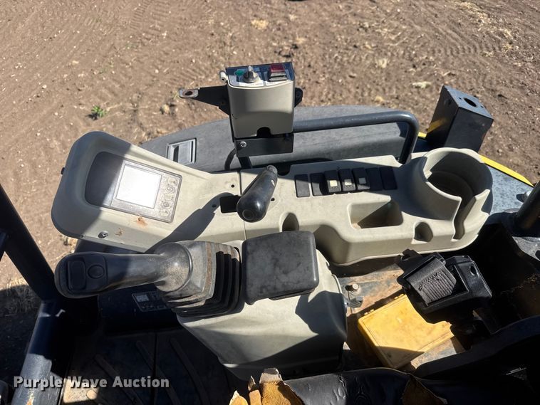 image for item MX9116 Yanmar VIO35-6A mini excavator