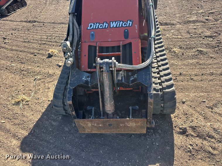 image for item MX9117 2018 Ditch Witch SK1550 compact utility loader