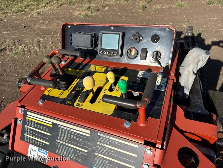 image for item MX9117 2018 Ditch Witch SK1550 compact utility loader