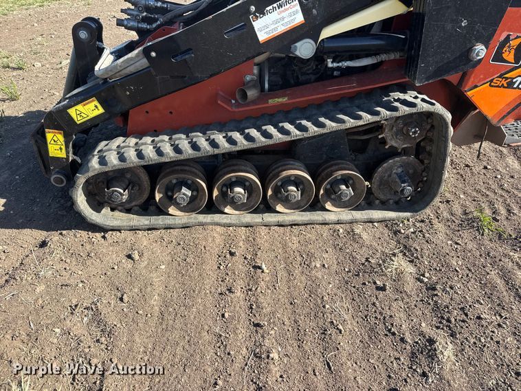 image for item MX9117 2018 Ditch Witch SK1550 compact utility loader