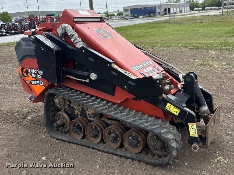 image for item MX9118 2018 Ditch Witch SK1550 compact utility loader
