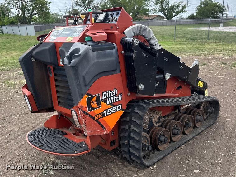 image for item MX9118 2018 Ditch Witch SK1550 compact utility loader