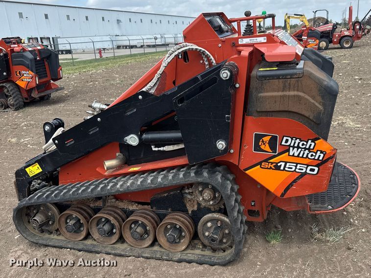 image for item MX9118 2018 Ditch Witch SK1550 compact utility loader
