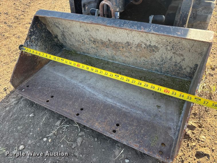 image for item MX9119 2018 Ditch Witch SK1050 compact utility loader