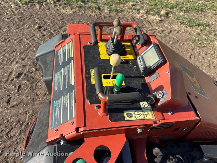 image for item MX9119 2018 Ditch Witch SK1050 compact utility loader