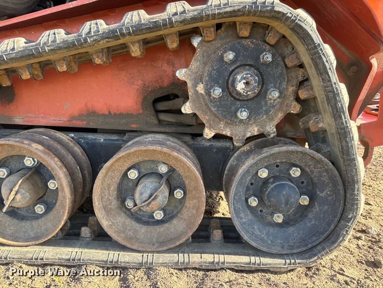 image for item MX9119 2018 Ditch Witch SK1050 compact utility loader