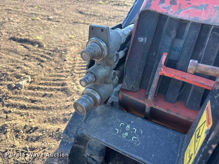 image for item MX9121 2014 Ditch Witch SK750 compact utility loader