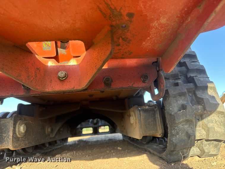 image for item MX9121 2014 Ditch Witch SK750 compact utility loader