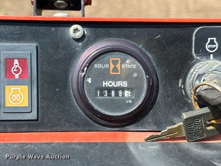 image for item MX9121 2014 Ditch Witch SK750 compact utility loader