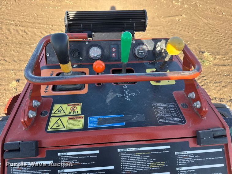 image for item MX9121 2014 Ditch Witch SK750 compact utility loader