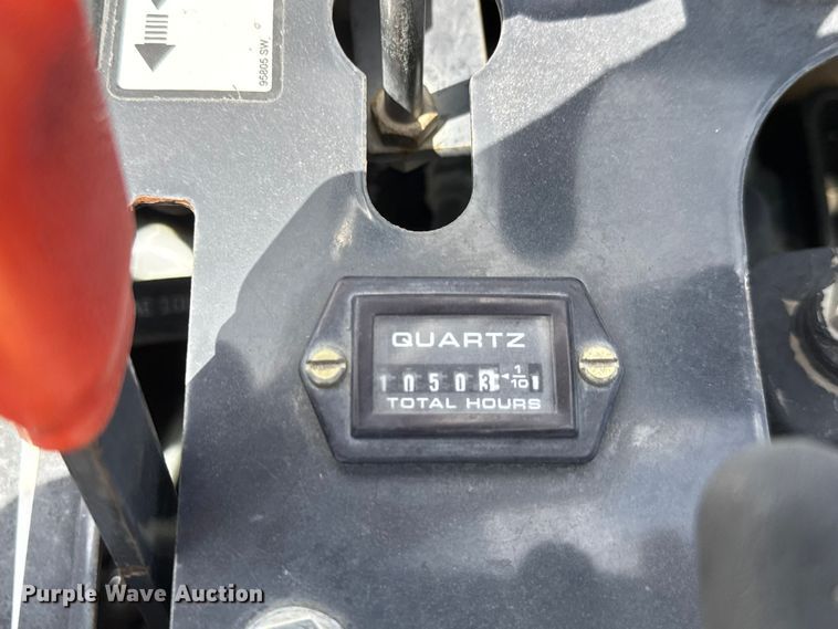 image for item MX9124 2017 Bobcat MT85 compact utility loader