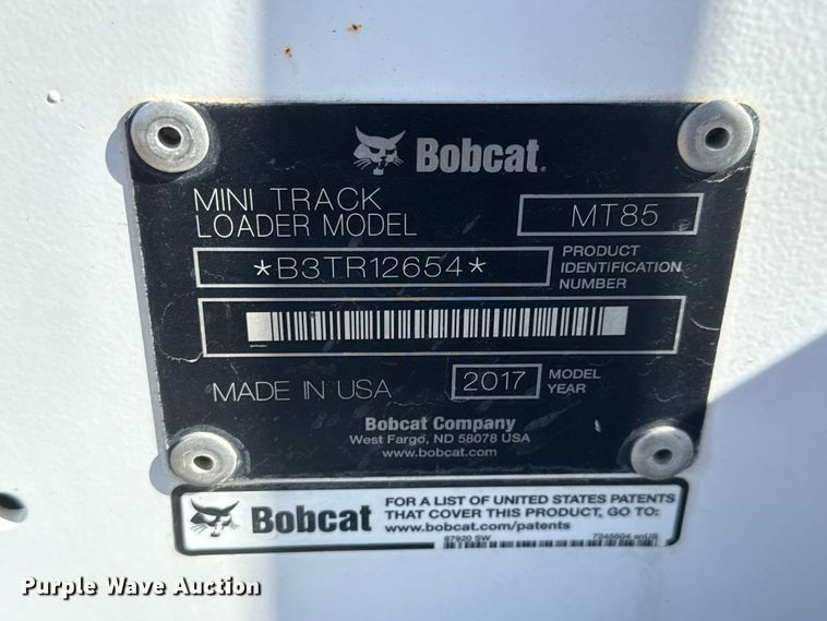 image for item MX9124 2017 Bobcat MT85 compact utility loader
