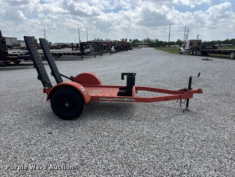image for item MX9126 2015 Ditch Witch S2B trencher trailer