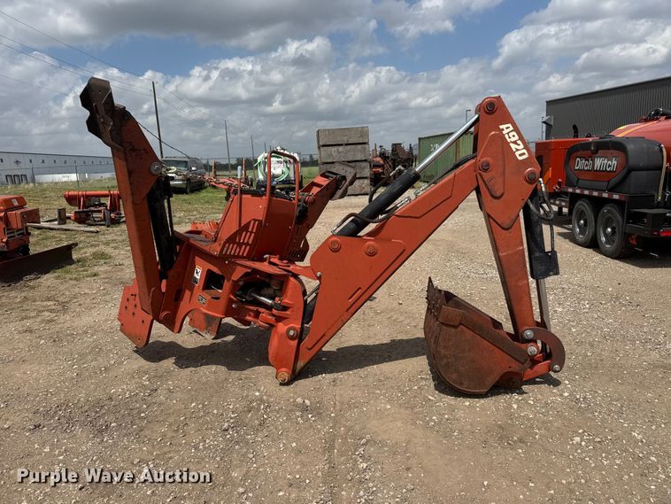 image for item MX9127 2002 Ditch Witch A920 backhoe attachment