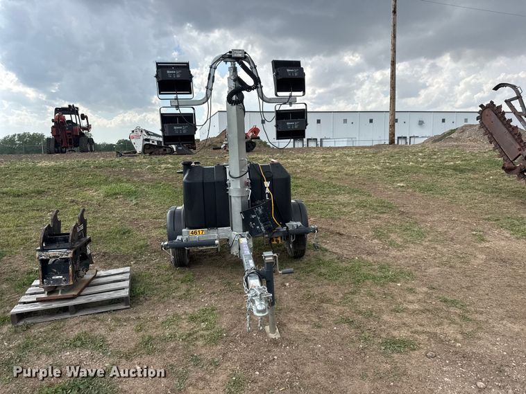 image for item MX9128 2023 Wanco light plant
