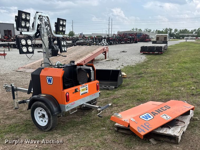 image for item MX9128 2023 Wanco light plant